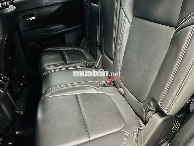 Mitsubishi Outlander 2021 2.0 CVT lướt chính hãng
