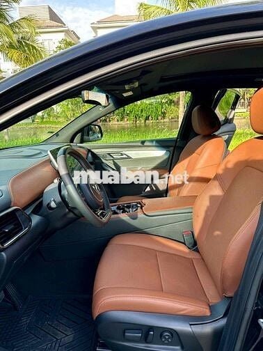VinFast VF8 2023 Plus - 16000 km