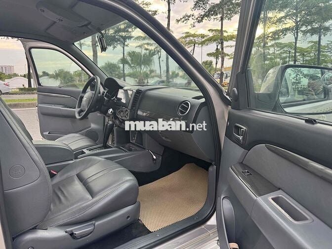 Ford Everest 2015 Titanium 2.2L 4x2 AT máy dầu