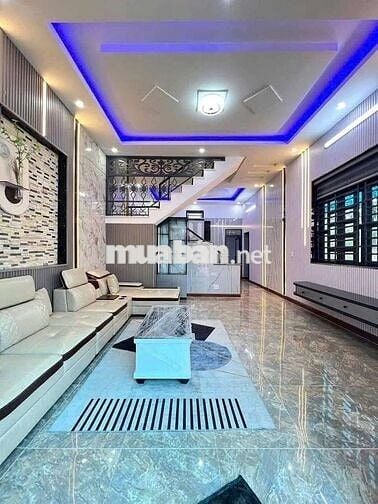 NHÀ Ở NGAY 2 MẶT TIỀN, 5x13.6, HẺM 7M VỈA HÈ- PN TRỆT– GIÁ 4.15 TỶ