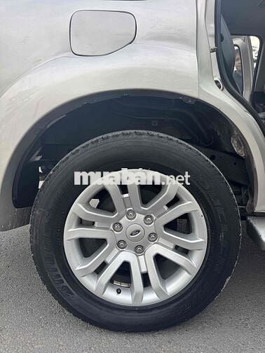 Ford Everest 2015 Titanium 2.2L 4x2 AT máy dầu