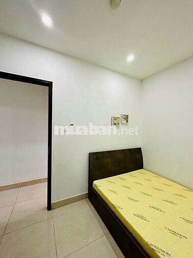 Căn Hộ 2PN + 1PK Cửa Sổ Lớn Full NT Thang Máy_ Hẻm Rộng An Ninh
