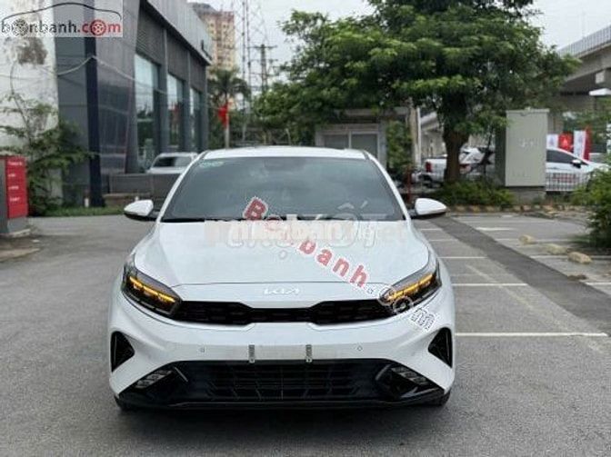 Kia K3 Luxury 1.6 AT 2025