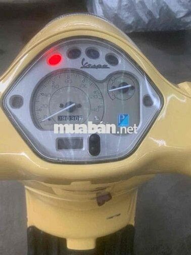 Piaggio 125 3Vie màu vàng xe lướt 10000km bstp