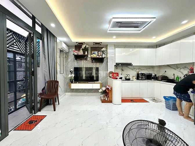 Nhà hẻm nội bộ 6m đường Hoàng Dư Khương,Q10. Ngay công viên Kỳ Hoà