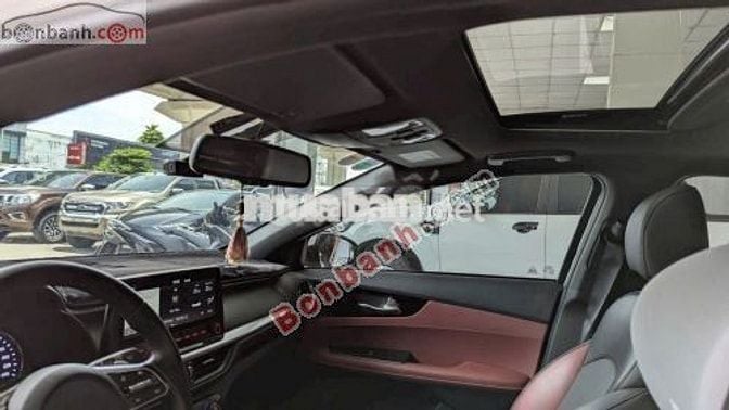 Kia K3 Luxury 1.6 AT 2025