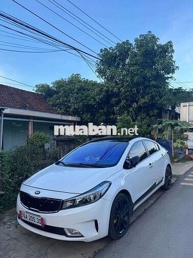 Kia Cerato 2018 1.6 AT - 89000 km