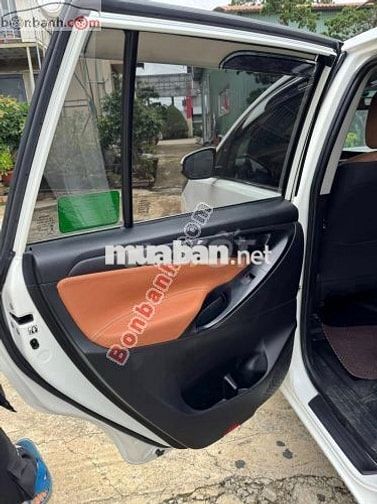 Toyota Innova 2.0E 2019