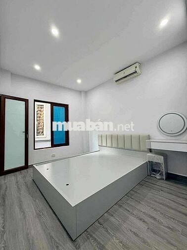 BÁN NHÀ MINH KHAI - LÔ GÓC - 25M2 - 3 NGỦ - GIÁ 5.6 TỶ
