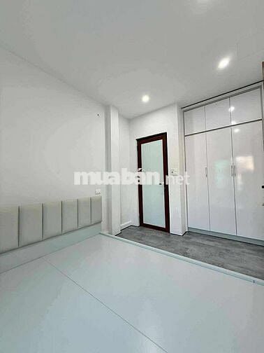 BÁN NHÀ MINH KHAI - LÔ GÓC - 25M2 - 3 NGỦ - GIÁ 5.6 TỶ