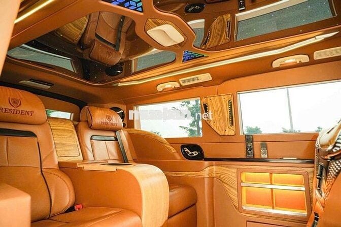 Mercedes Benz V Class 2021 V250 Luxury - 38000 km
