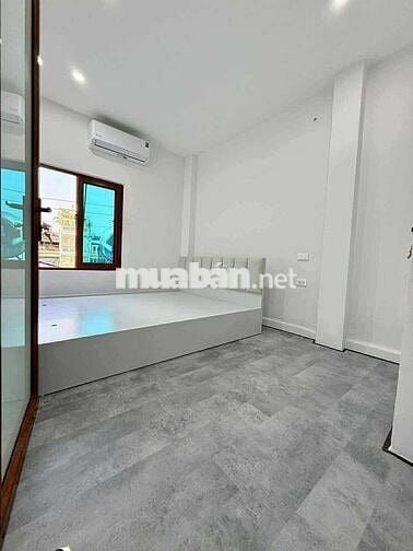 BÁN NHÀ MINH KHAI - LÔ GÓC - 25M2 - 3 NGỦ - GIÁ 5.6 TỶ