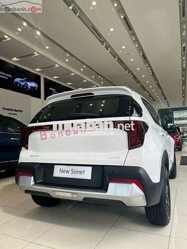 Kia Sonet Luxury 1.5 AT 2025