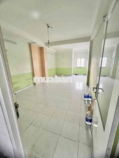 Cho Làm CHDV. Nhà 4x18m 3Lầu ST (6PN 4WC) Bình Phú. Quận 6