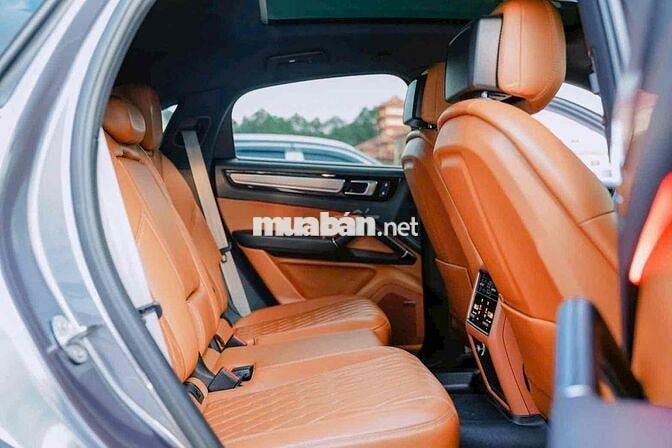 Porsche Cayenne  Coupe Platinum Edition 2022