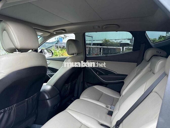 Hyundai Santa Fe 2016 2.4 AT 4 WD - 75000 km