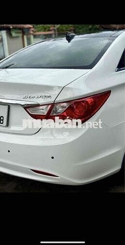 Hyundai Sonata 2010 2.0L AT - 90000 km