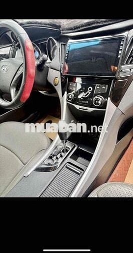 Hyundai Sonata 2010 2.0L AT - 90000 km