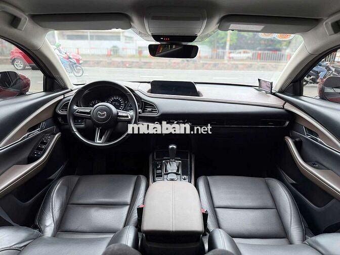 Mazda CX30 2022 Luxury 2.0L,màu đỏ,40.000 km