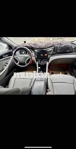 Hyundai Sonata 2010 2.0L AT - 90000 km