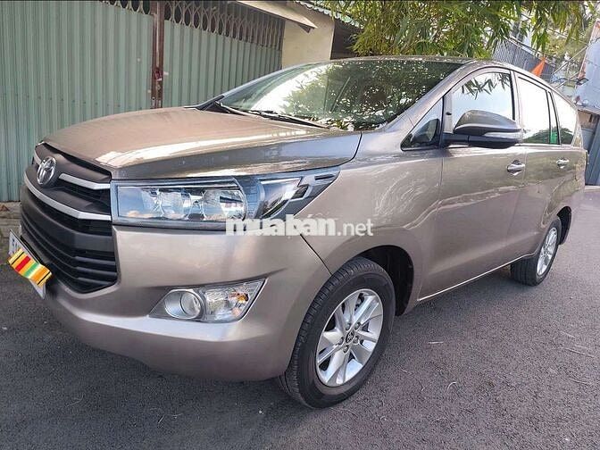 Innova E  2.0 2019 sẵn đi