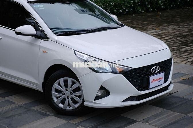 Hyundai Accent 1.4 MT 2022- 130000 km