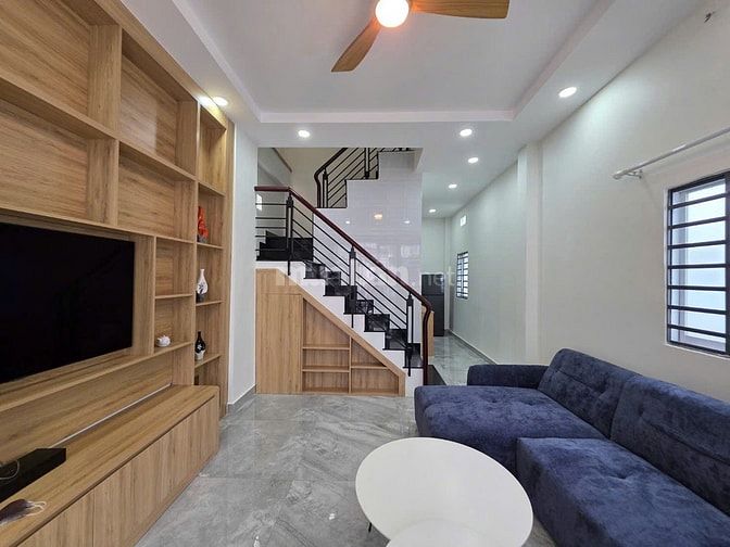 Căn Góc 2 Mặt Tiền Lô Nhì Đường Trần Xuân Soạn, Quận 7 – Cách Mặt