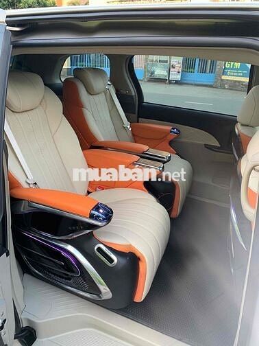 Toyota PREVIA LIMOUSINE model 2010
