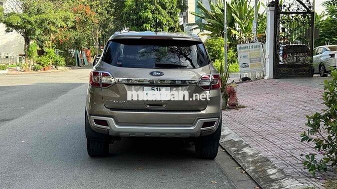 Ford Everest 2019 Titanium 2.0L 4x2 AT - 90000 km