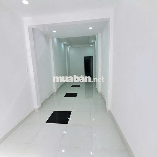 🔥 HOT! – NHÀ MỚI MT HÙNG VƯƠNG, Q10 – ĐANG CHO THUÊ 30TR/THÁNG 🔥