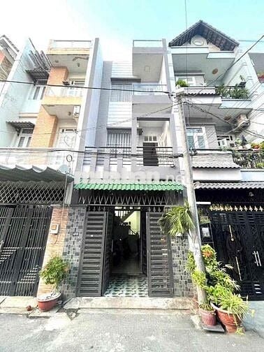 Nhà 4x13m 2 Lầu Sân Thượng Hẻm Nhựa 6m