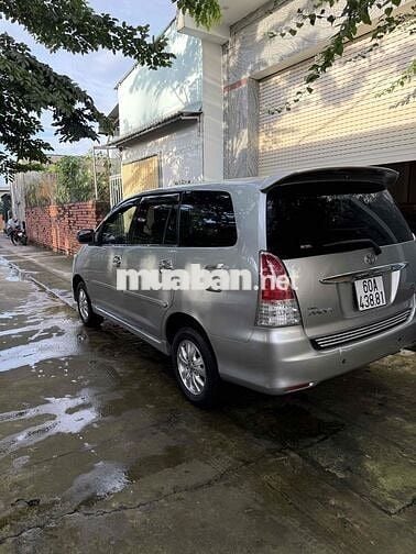 Toyota Innova 2009 V - 168000km