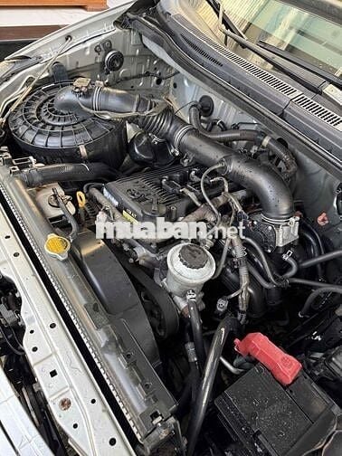 Toyota Innova 2009 V - 168000km