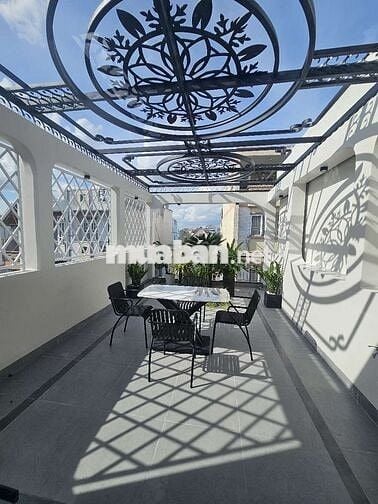 CÔNG VIÊN LÀNG HOA -XE HƠI NGỦ NHÀ -70m2 -ĐẸP LUNG LINH -  6,8 TỶ