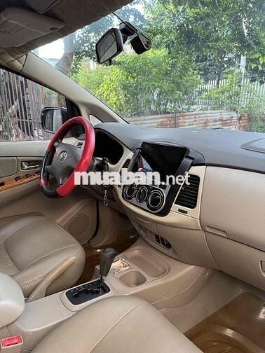 Toyota Innova 2009 V - 168000km