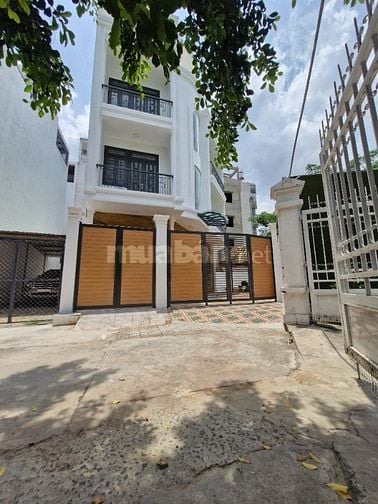 Bán căn biệt thự đường Lê Đức Thọ, khu Sài Gòn Coop, giá 17,9 tỷ