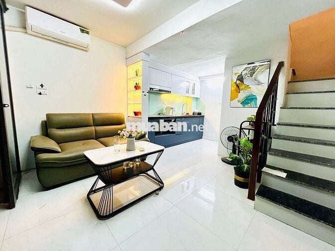 Bán Nhà Minh Khai 18M x 5T, Giá 4,75 Tỷ. Cách ô tô 15m, full nội thất