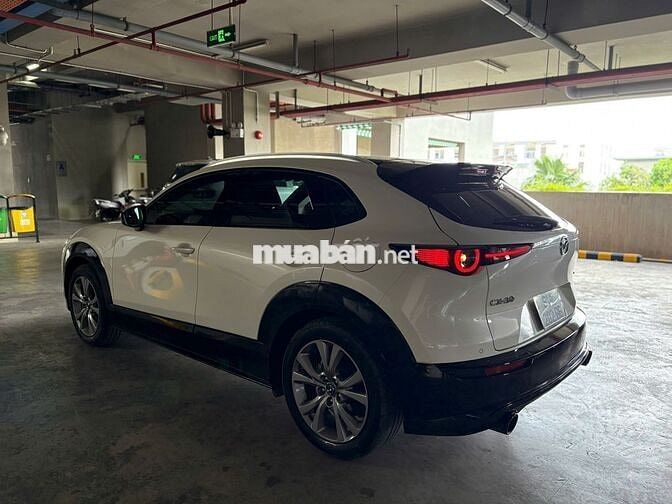 Mazda CX-30 2023 Premium 2.0 AT - 30000 km