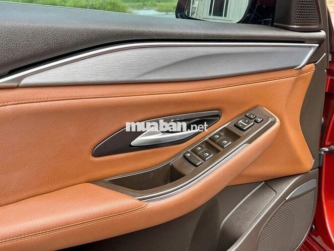 VinFast Lux A 2.0 Premium 2.0 AT 2021