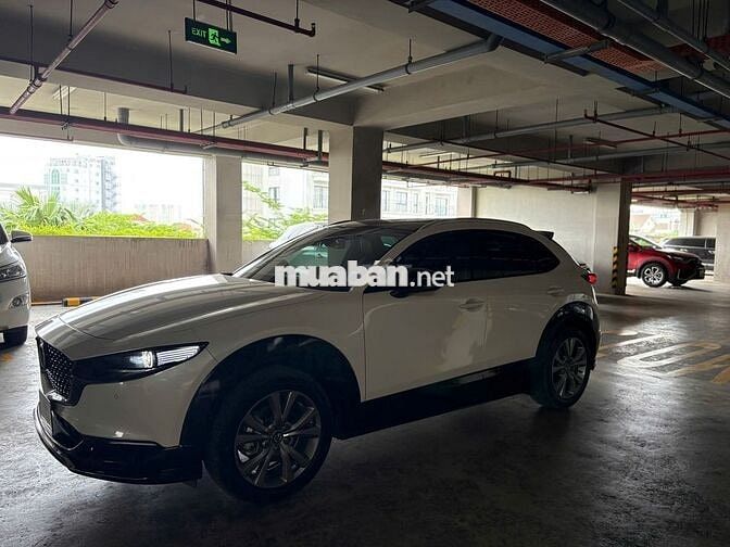Mazda CX-30 2023 Premium 2.0 AT - 30000 km