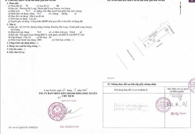 Chính chủ bán nhà 1 trệt 3 lầu, 6PN, mặt tiền Hùng Vương, Long Xuyên