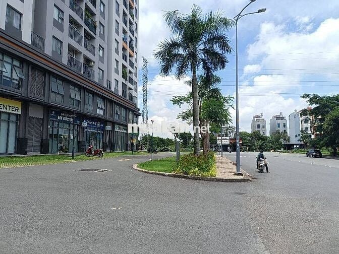 Căn hộ Lovera Vista 3PN 82m² – Lô góc 2 ban công – SHR – Giá 4 tỷ TL
