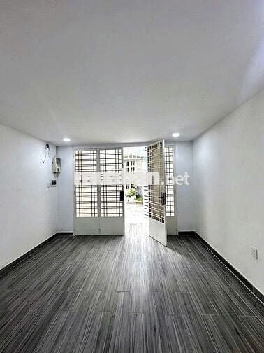 Cho Thuê Nhà Đường Âu Cơ, Tân Phú ( Cho Làm CHDV - 4.6x22m )
