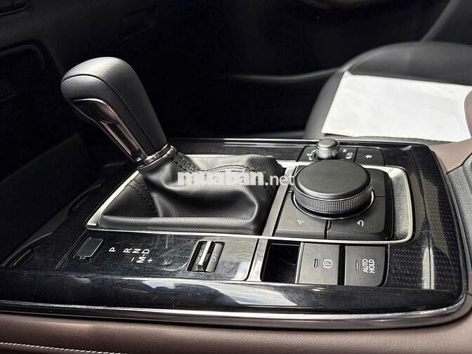 Mazda CX-30 2023 Premium 2.0 AT - 30000 km
