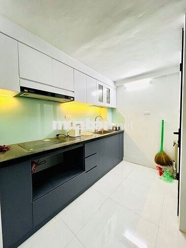 Bán Nhà Minh Khai 18M x 5T, Giá 4,75 Tỷ. Cách ô tô 15m, full nội thất