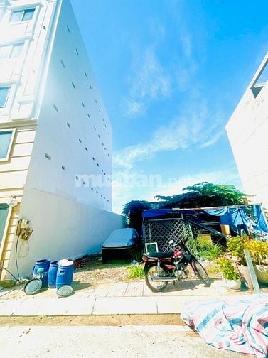 Bán 2 Lô đất Bình Tân, hẻm xe hơi, gần chợ, Full thổ cư, Sổ hồng Gốc