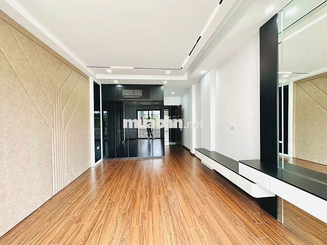 3 Căn Còn 1 Ngắm Trọn View Bát Khối – 42m2 Thang Máy Full Nội Thất