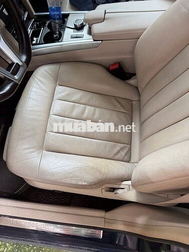 Mercedes Benz E Class 2015 E200 - 70000 km