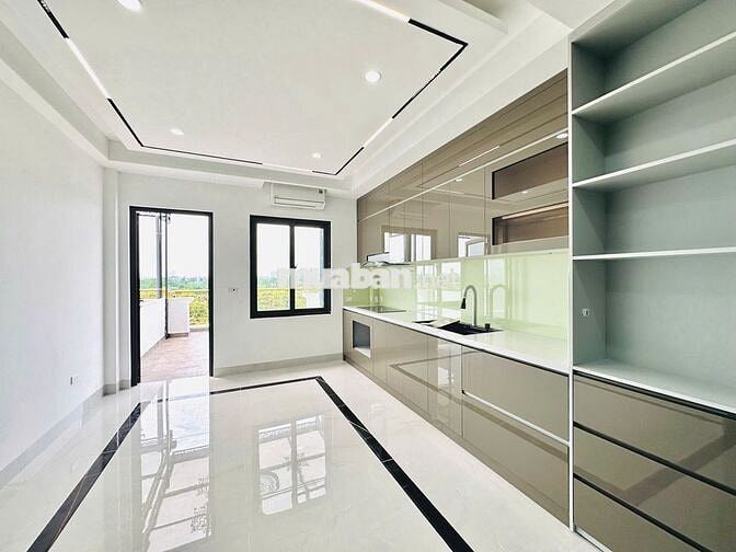 3 Căn Còn 1 Ngắm Trọn View Bát Khối – 42m2 Thang Máy Full Nội Thất