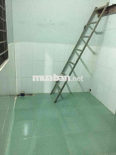 phòng trọ có gác lững, thuận tiện giao thông, cao ráo,